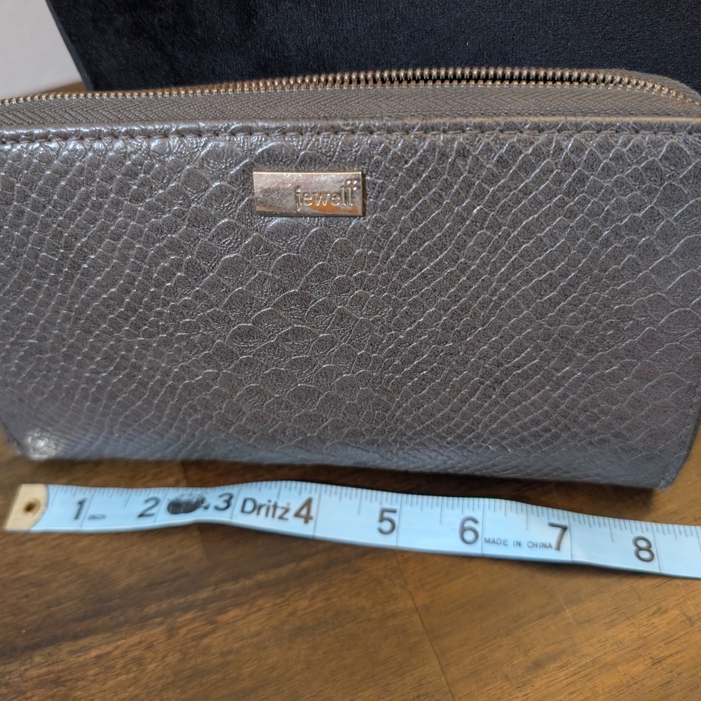 Jewell Metallic Wallet